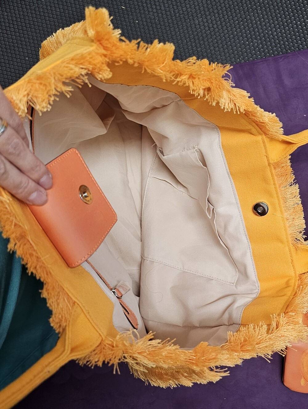 Brand New Rae Dunn "Vacay All Day" 3-Piece Orange Tote Bag Set - Picture 7 of 13